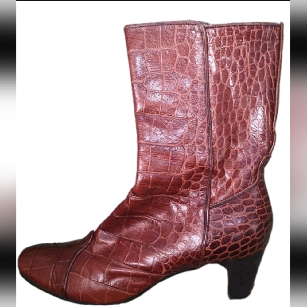 FABI Brown Heeled Boots with Genuine Leather Crocodile Pattern Sz 8.5/39